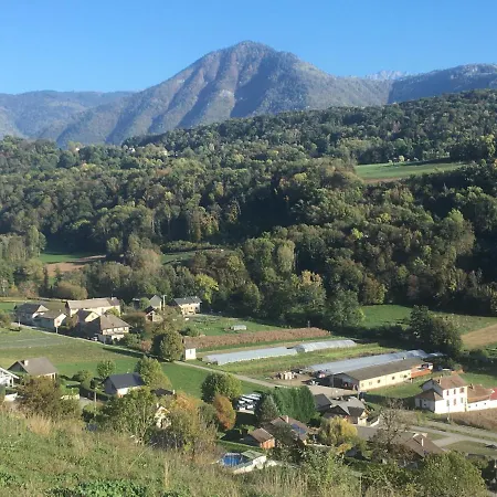 A La Campagne Chalet